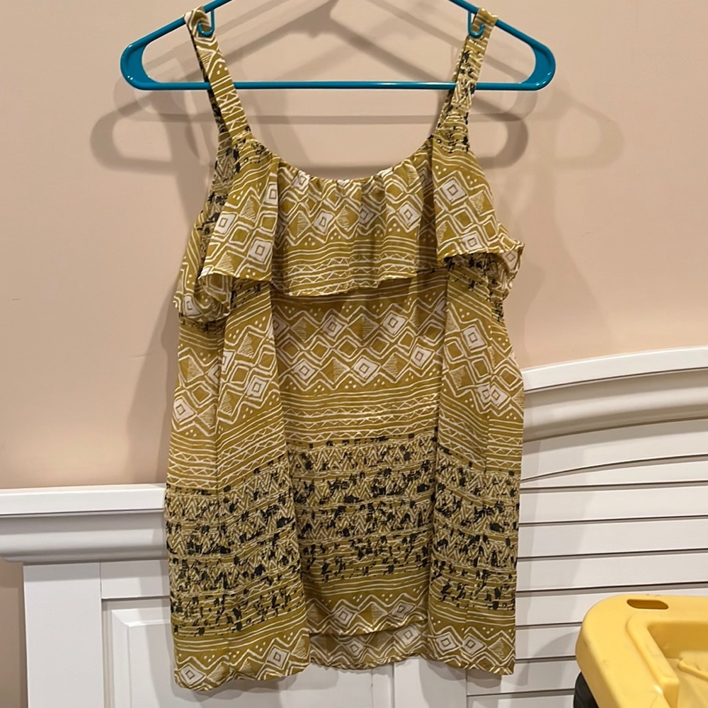 Sheer tribal tank